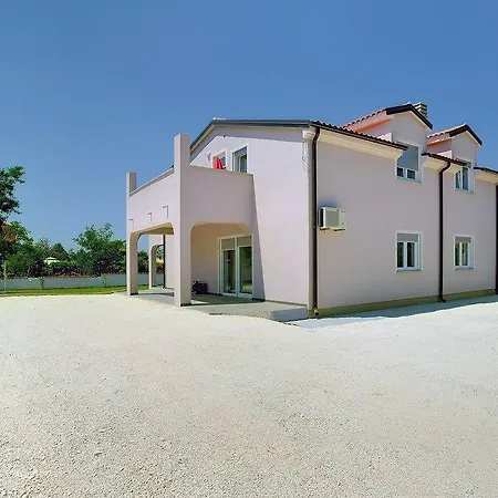Magre Holiday home *